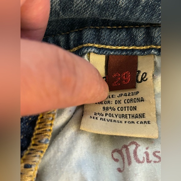 Miss Me Womens Denim Distressed Frayed Hem Jewel Stud Bermuda Shorts 29 - Picture 10 of 13